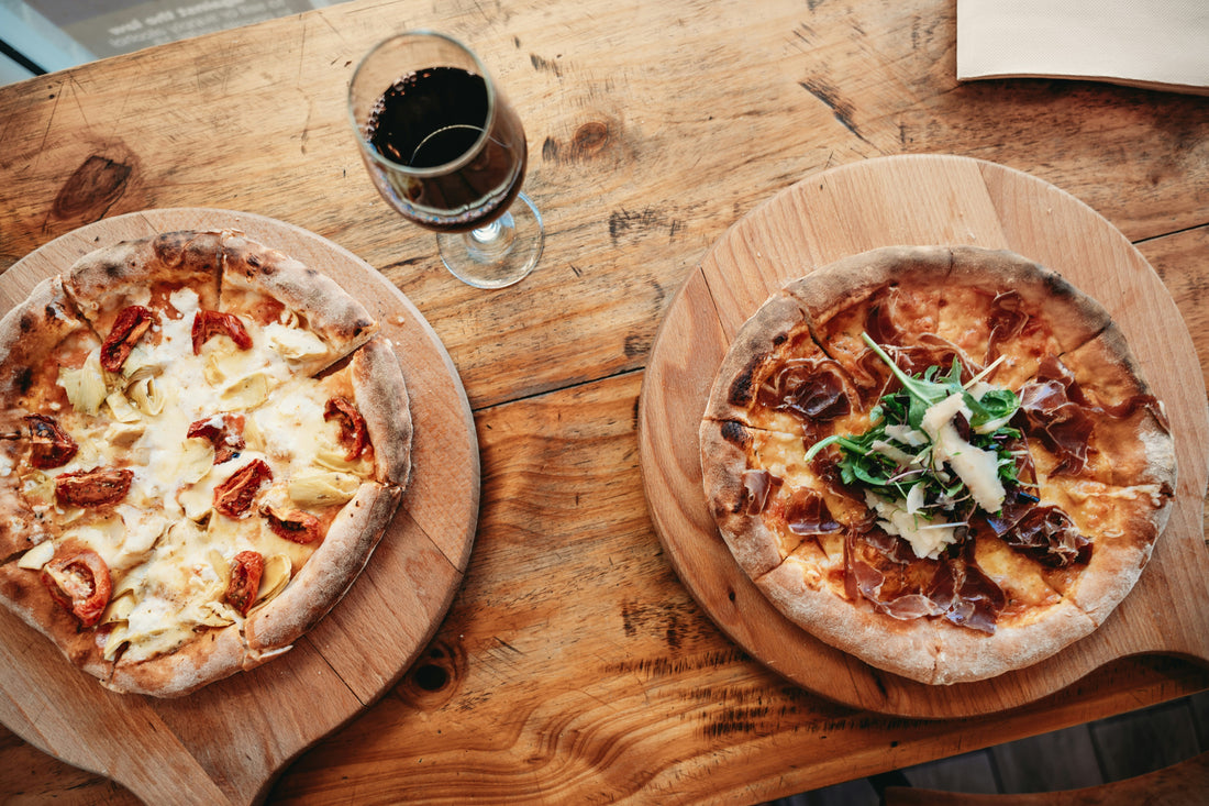 A modern guide to pairing wine and food. Photo by @jessiemaxwellphotography via Unsplash.